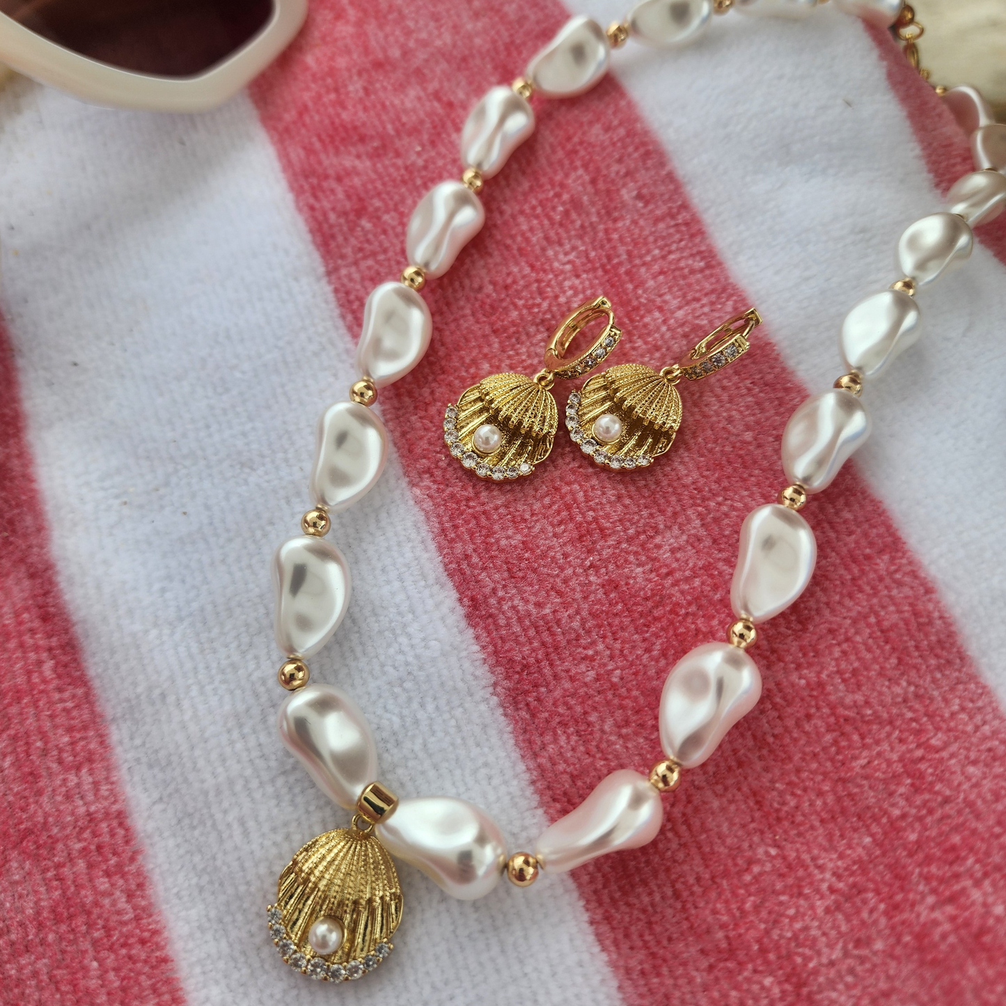 Venus Earrings