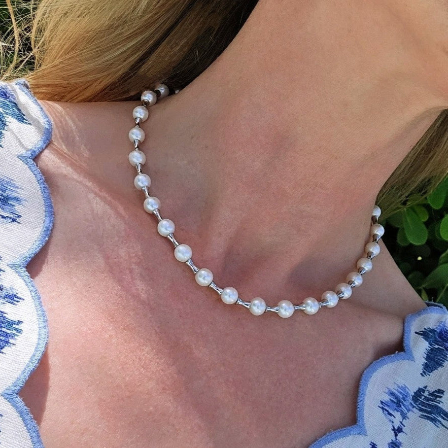 Luxe Pearl Necklace