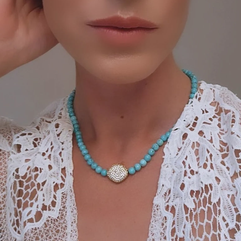 Pebble Necklace in Turquoise