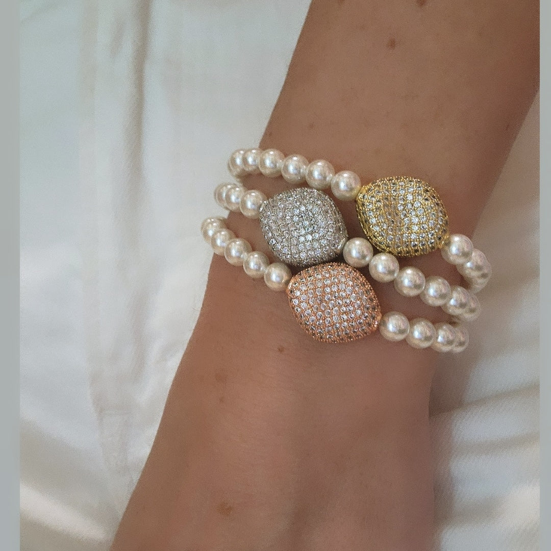 Pebble bracelet