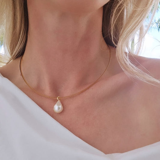 Baroque Pearl Collar Necklace